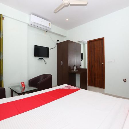 Hotel Golden Residency à Mysore Extérieur photo
